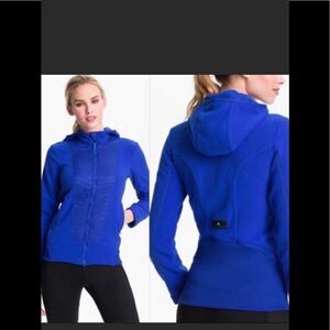 Stella McCartney × Adidas Performance winter sport
fleece jacket